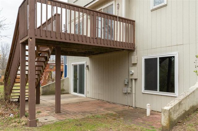 1729 Whitmore Court, Lawrence, KS 66046