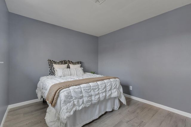 1945 Riverdale Road, Columbus, OH 43232