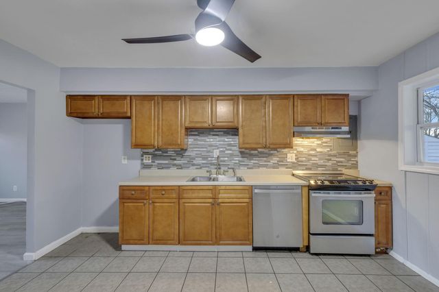 1945 Riverdale Road, Columbus, OH 43232