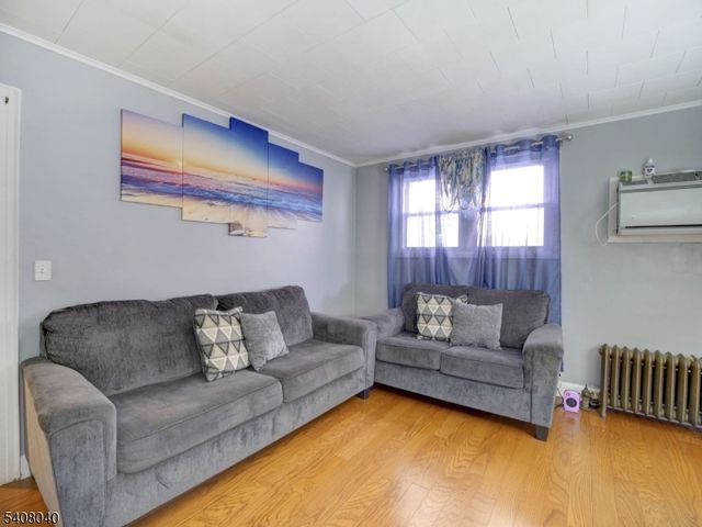 229 Palisade Ave, Garfield City, NJ 07026