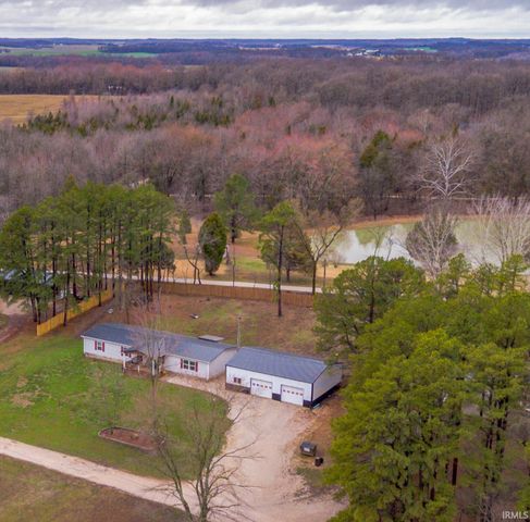 11443 S Whispering Pine Road, Huntingburg, IN 47542