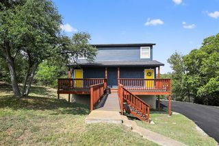 6914 Rifle BND A, Austin, TX 78736