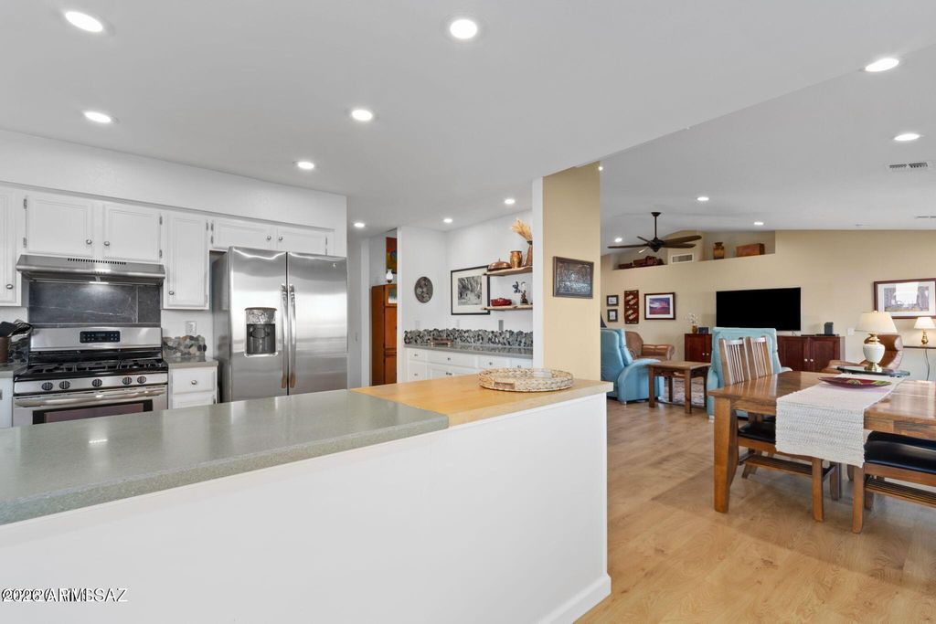 Image 11 of property listing at 14610 N CHALK CREEK Drive, Oro Valley, AZ 85755