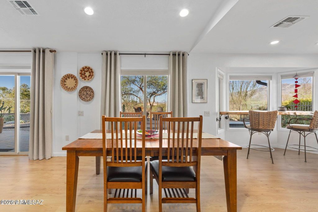 Image 15 of property listing at 14610 N CHALK CREEK Drive, Oro Valley, AZ 85755