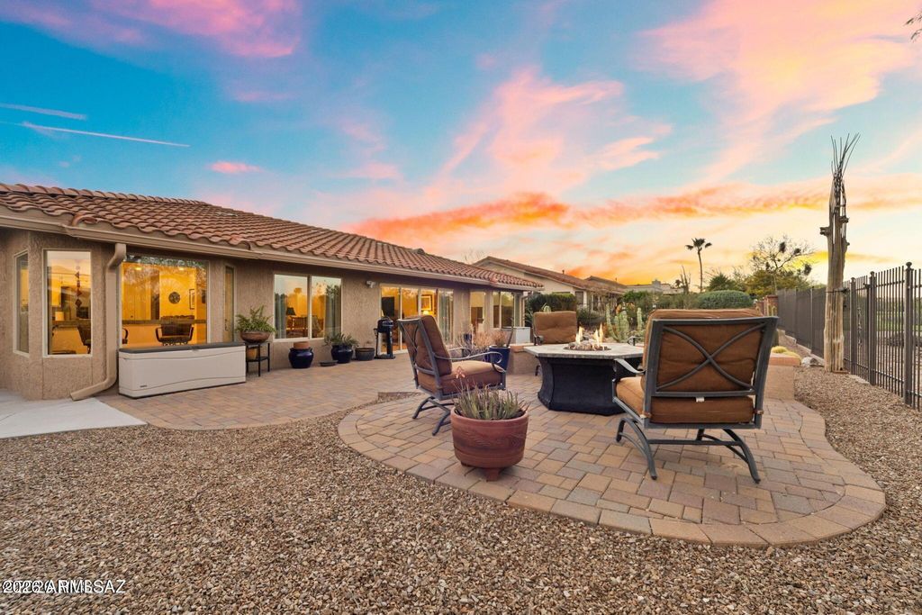 Image 27 of property listing at 14610 N CHALK CREEK Drive, Oro Valley, AZ 85755