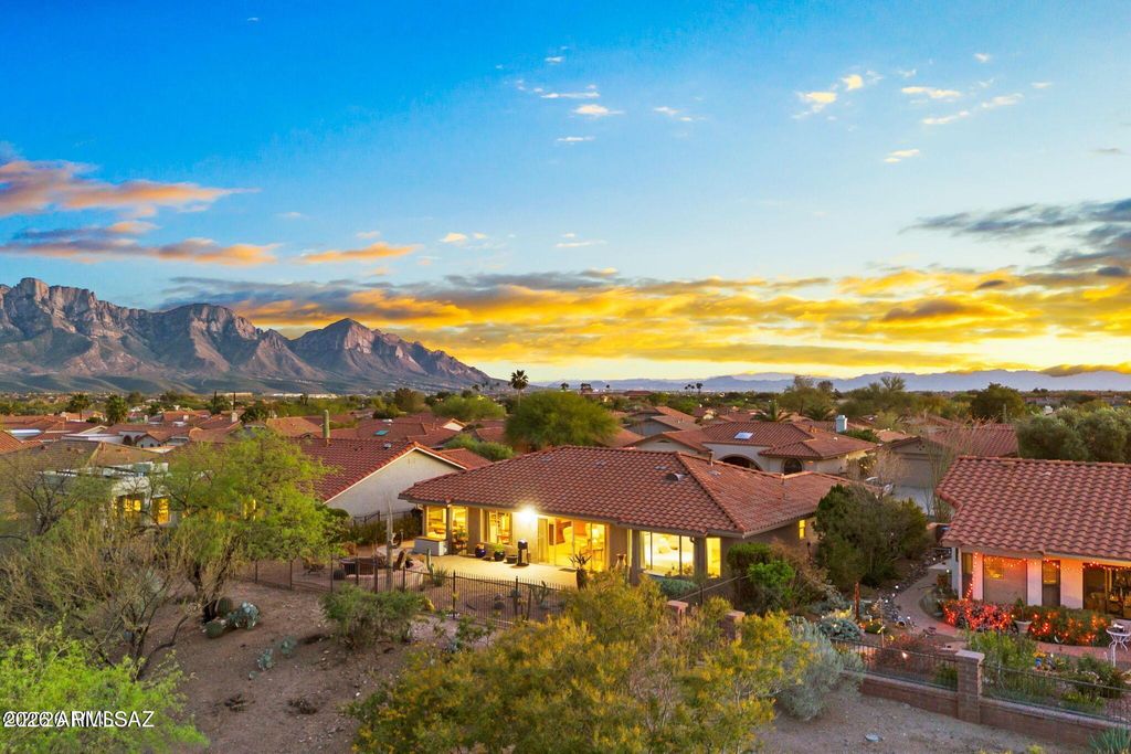 Image 32 of property listing at 14610 N CHALK CREEK Drive, Oro Valley, AZ 85755