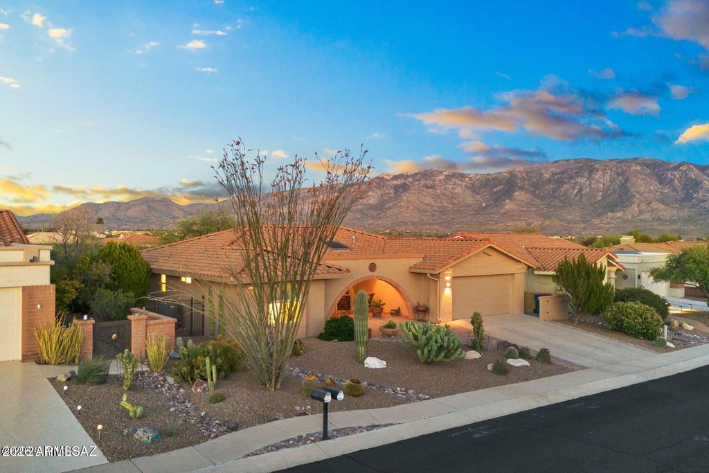Image 34 of property listing at 14610 N CHALK CREEK Drive, Oro Valley, AZ 85755