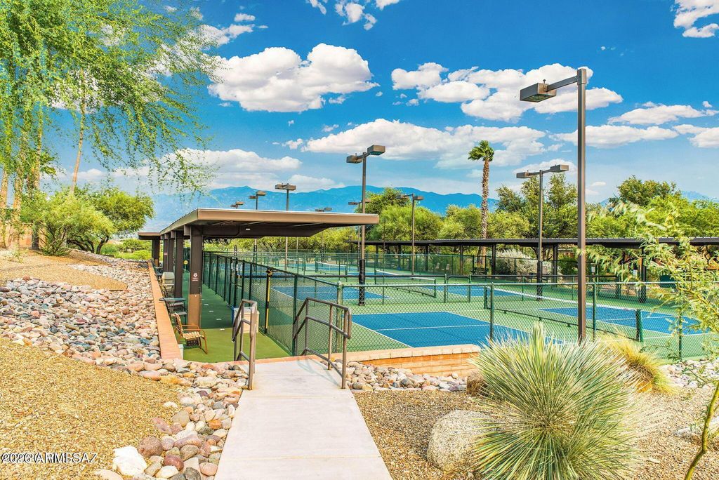 Image 43 of property listing at 14610 N CHALK CREEK Drive, Oro Valley, AZ 85755