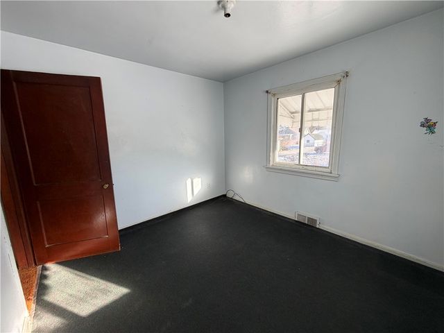 748 Caldwell Ave, New Kensington, PA 15068