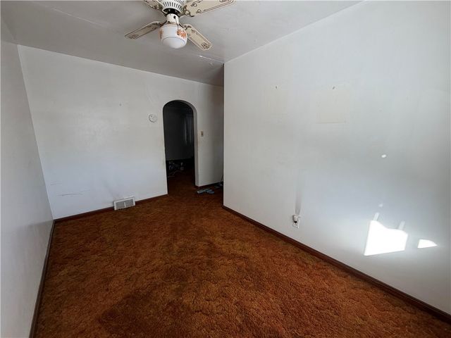 748 Caldwell Ave, New Kensington, PA 15068