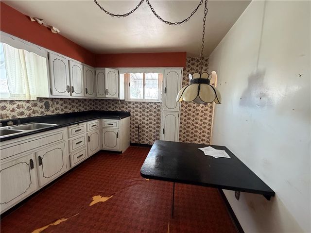 748 Caldwell Ave, New Kensington, PA 15068