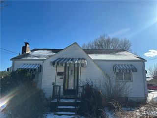 748 Caldwell Ave, New Kensington, PA 15068