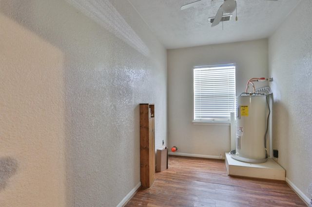 11913 25th Street, Santa Fe, TX 77510