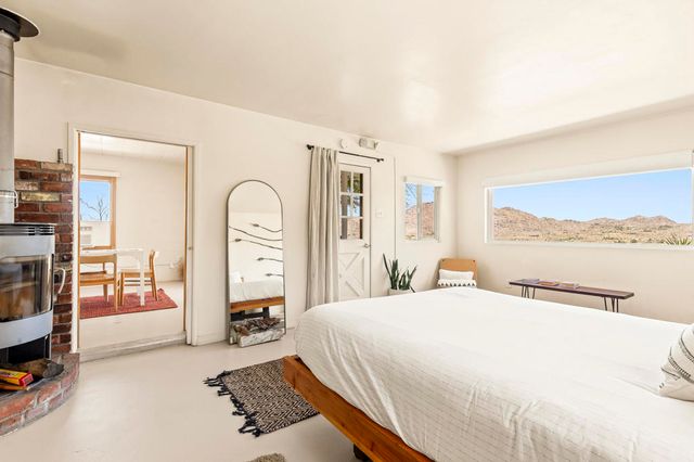 8669 Via Rocosa Road, Joshua Tree, CA 92252