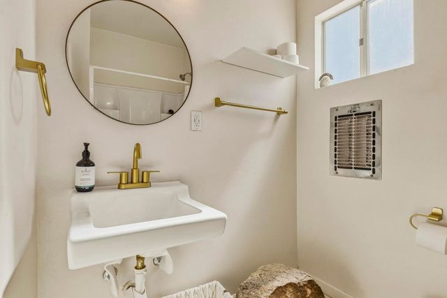 8669 Via Rocosa Road, Joshua Tree, CA 92252
