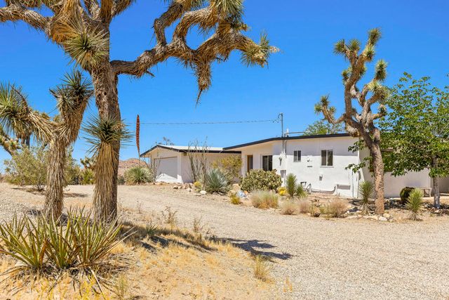 8669 Via Rocosa Road, Joshua Tree, CA 92252