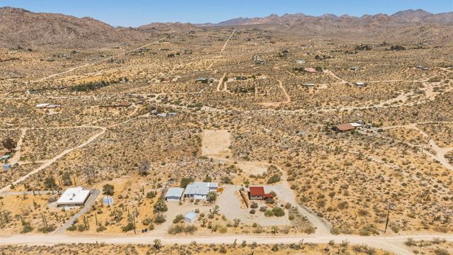 8669 Via Rocosa Road, Joshua Tree, CA 92252