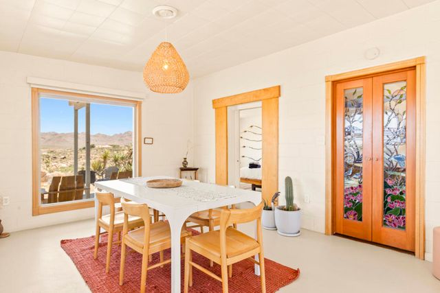 8669 Via Rocosa Road, Joshua Tree, CA 92252