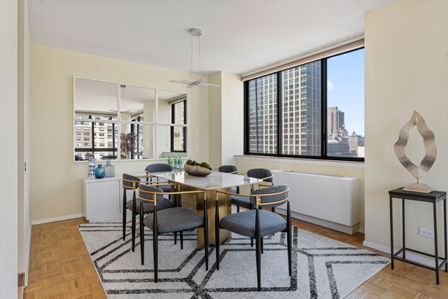 245 E 93rd St Apt 22G, New York City, NY 10128