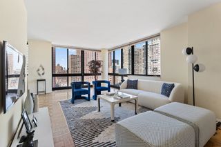245 E 93rd St Apt 22G, New York City, NY 10128