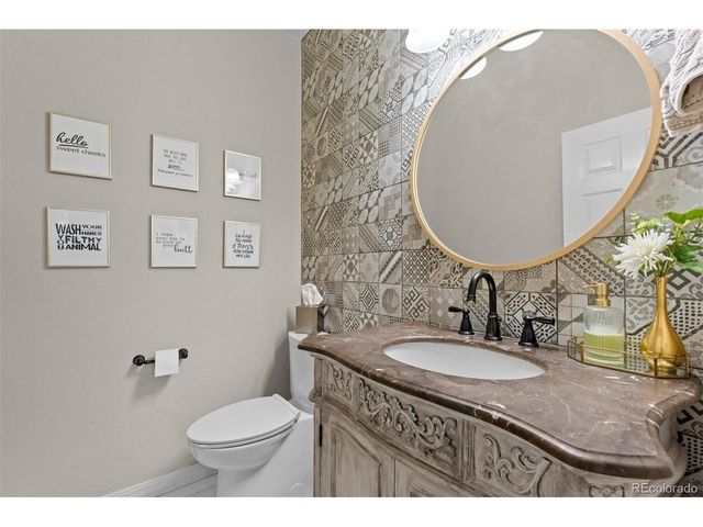 7498 S Biloxi Ct, Aurora, CO 80016