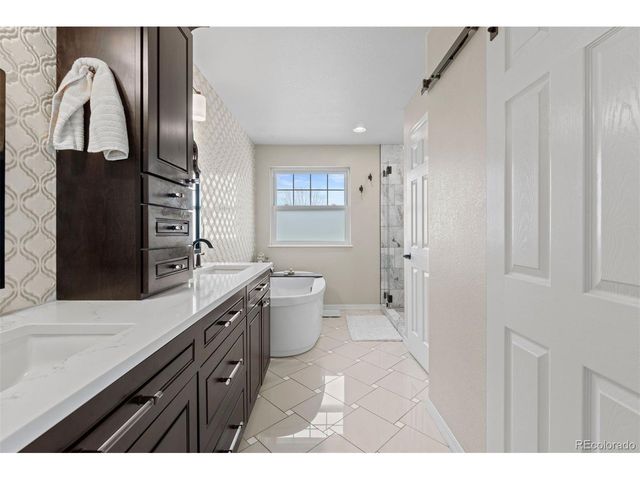 7498 S Biloxi Ct, Aurora, CO 80016