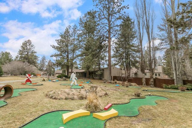 18575 Century Drive 410, Bend, OR 97702