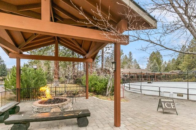 18575 Century Drive 410, Bend, OR 97702