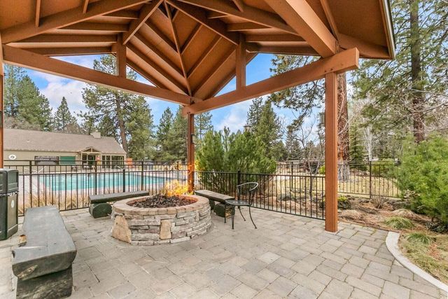 18575 Century Drive 410, Bend, OR 97702