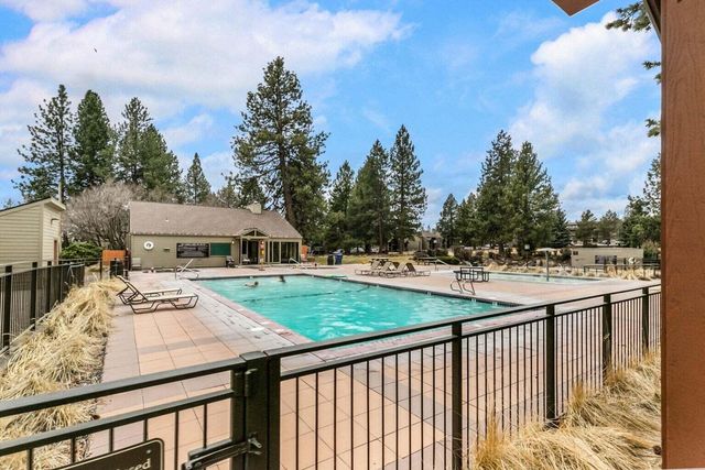 18575 Century Drive 410, Bend, OR 97702