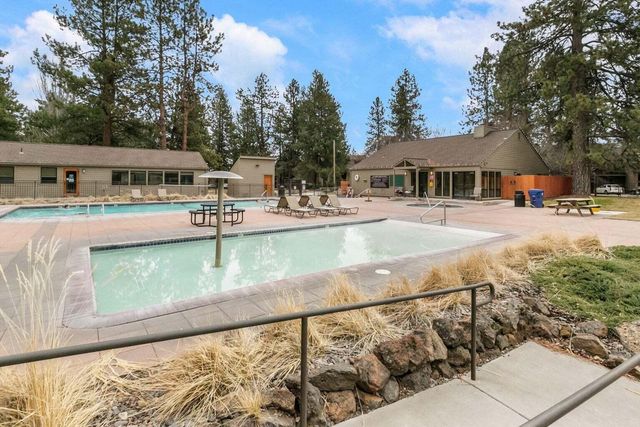 18575 Century Drive 410, Bend, OR 97702