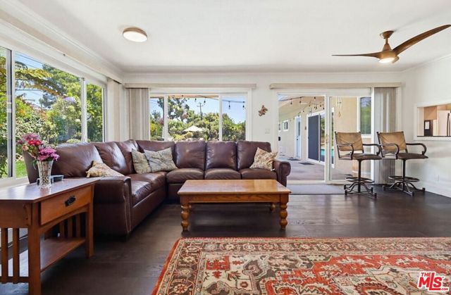 991 Montgomery Court, Thousand Oaks, CA 91360