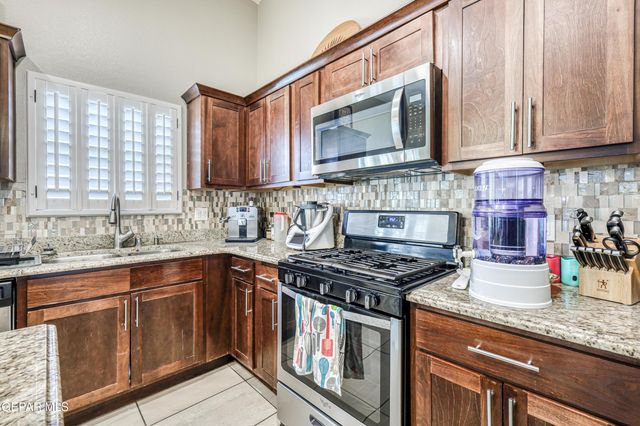 6068 RIVET Place, El Paso, TX 79932