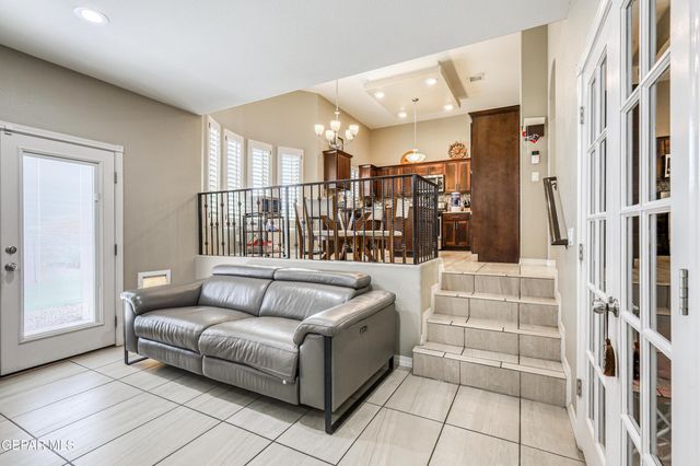 6068 RIVET Place, El Paso, TX 79932