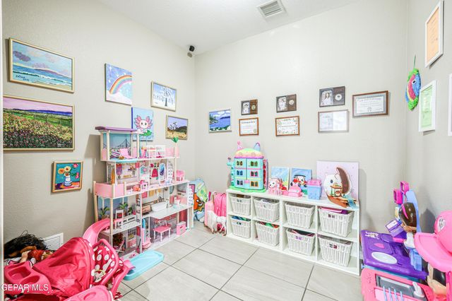 6068 RIVET Place, El Paso, TX 79932