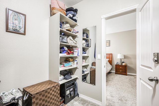 6068 RIVET Place, El Paso, TX 79932