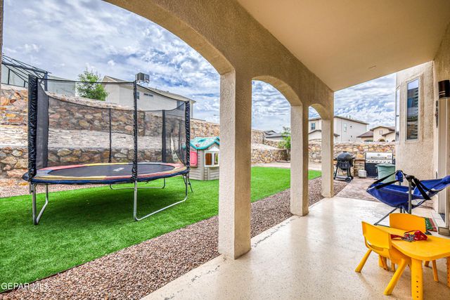 6068 RIVET Place, El Paso, TX 79932