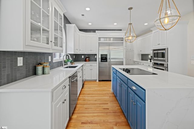 209 Amethyst Way, Seneca, SC 29672