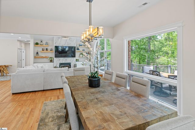 209 Amethyst Way, Seneca, SC 29672