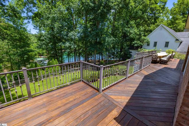 209 Amethyst Way, Seneca, SC 29672