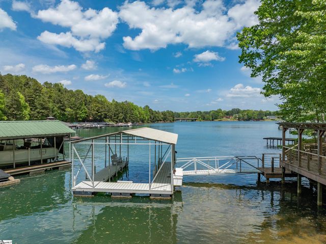 209 Amethyst Way, Seneca, SC 29672