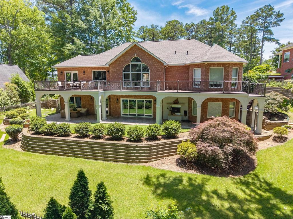 209 Amethyst Way, Seneca, SC 29672