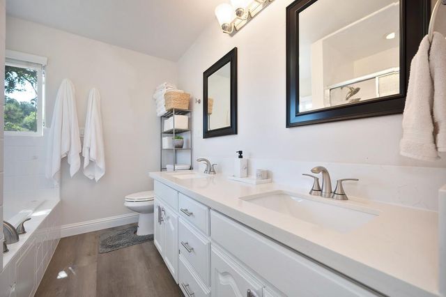 737 Cresta Ct, El Dorado Hills, CA 95762