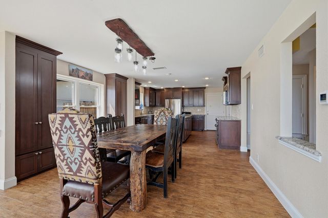 519 Kiowa Drive W, Lake Kiowa, TX 76240