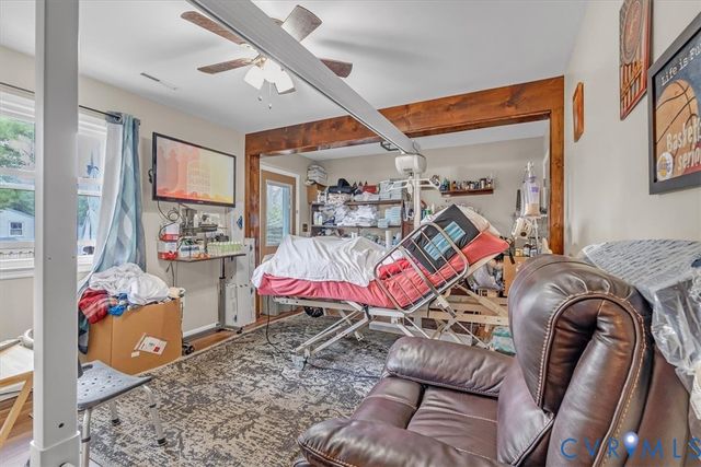 406 Windmere Dr, Colonial Heights, VA 23834