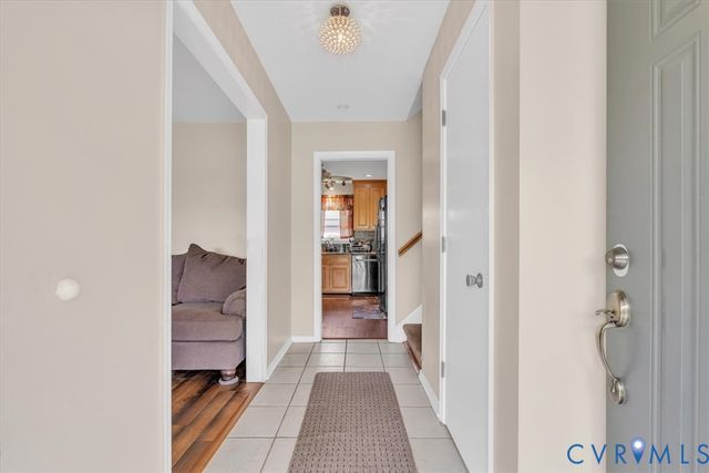 406 Windmere Dr, Colonial Heights, VA 23834