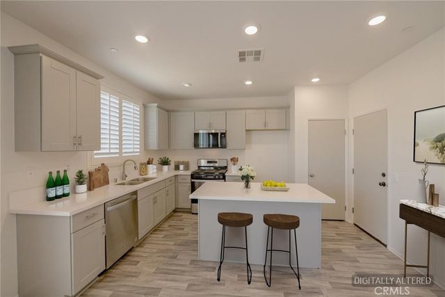 15056 Tawney Ridge, Victorville, CA 92394