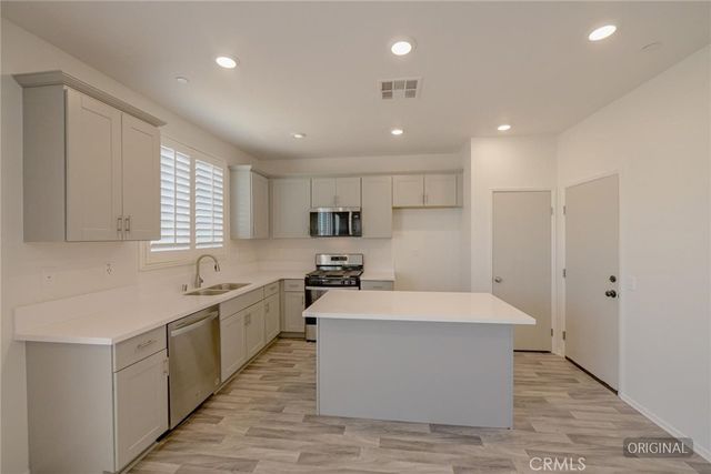 15056 Tawney Ridge, Victorville, CA 92394