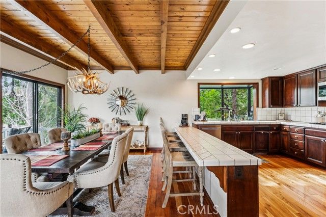 892 Nadelhorn Drive, Lake Arrowhead, CA 92352