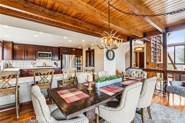 892 Nadelhorn Drive, Lake Arrowhead, CA 92352